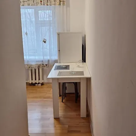 У Тахира Apartment Almaty Exterior photo