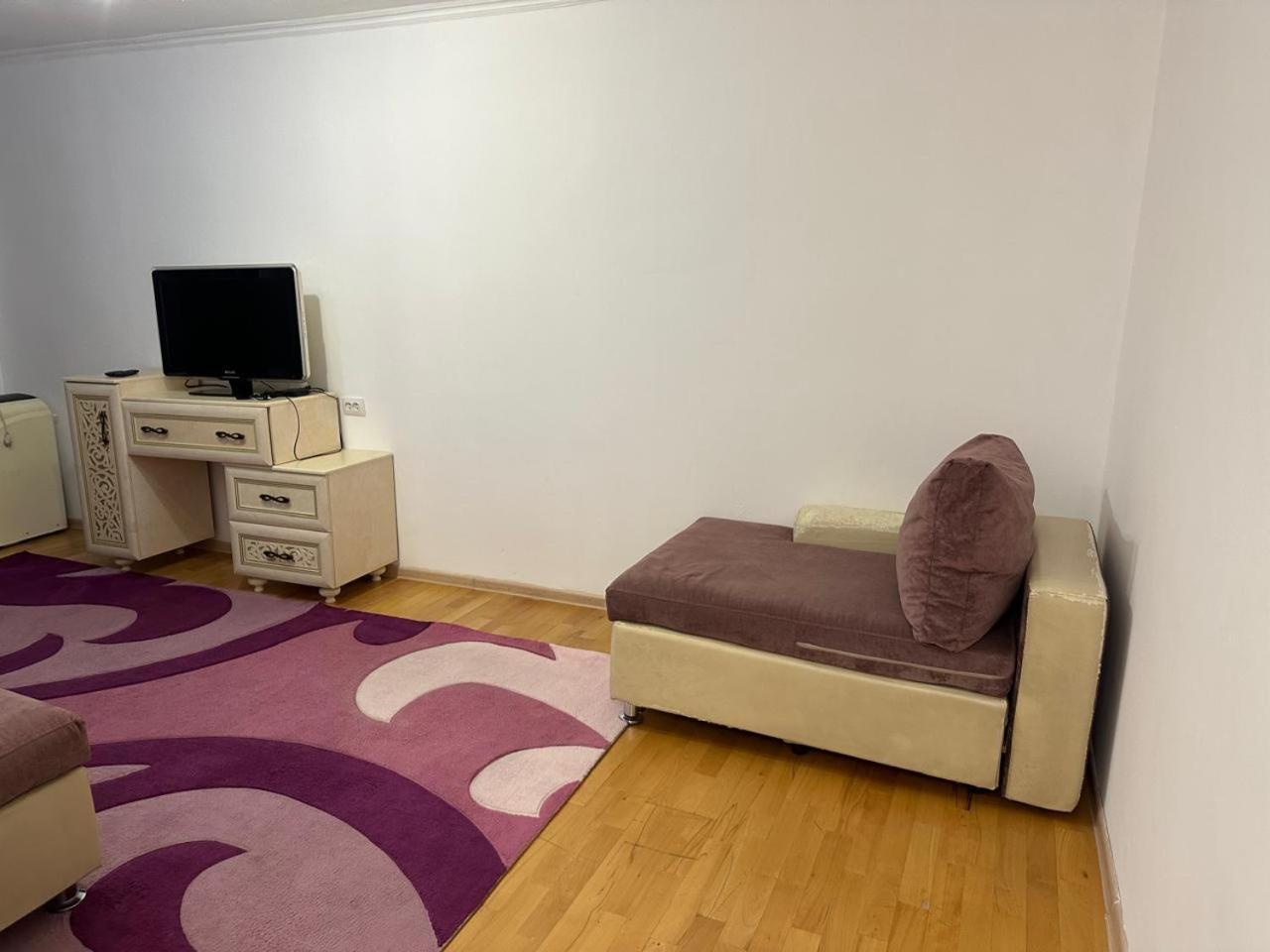 Apartment у тахира *